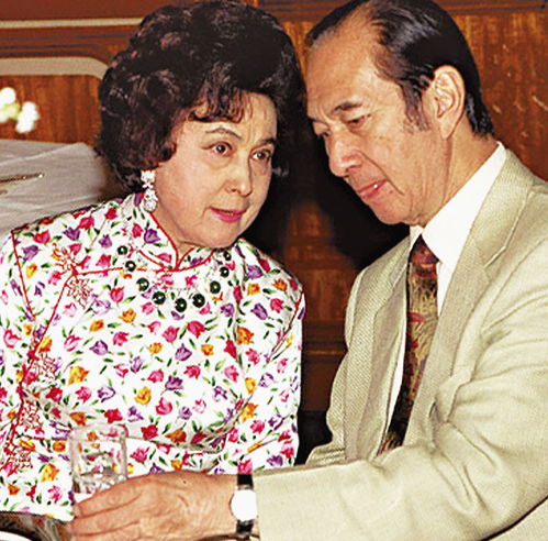 Hà Uyển Kỳ: Hoàng hậu sòng bạc và mối tình tội lỗi cùng em họ, cuối đời thảm thương vì tiền - Hình 4