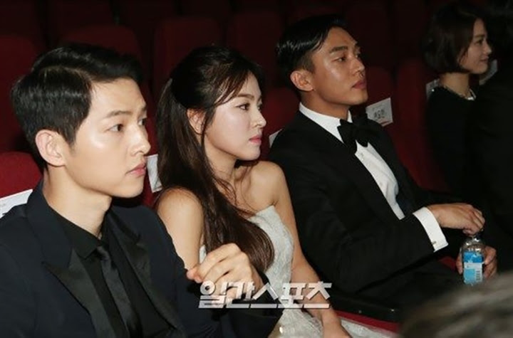 Song Joong Ki có động thái là sau khi bị Song Hye Kyo cà khịa khiến fan thích thú? - Hình 2