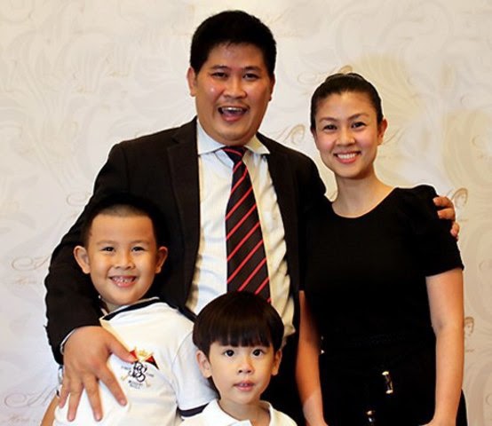 Kim Thư - Từ bà trùm ở nhà triệu đô đến bán xôi kiếm sống, bị xã hội đen đe dọa vì chồng cũ - Hình 2