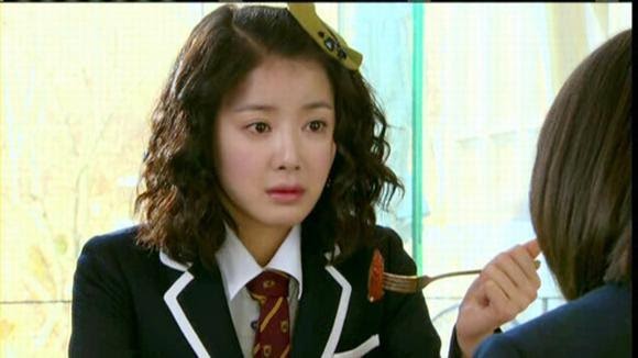 Lee Si Young Vườn sao băng - Chồng giàu nhất xứ Hàn, thành vựa muối 10 triệu follow trên TikTok - Hình 1