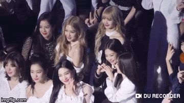 Jisoo từng xúc phạm Lisa, hội chị em BLACKPINK bằng mặt không bằng lòng là thật? - Hình 5