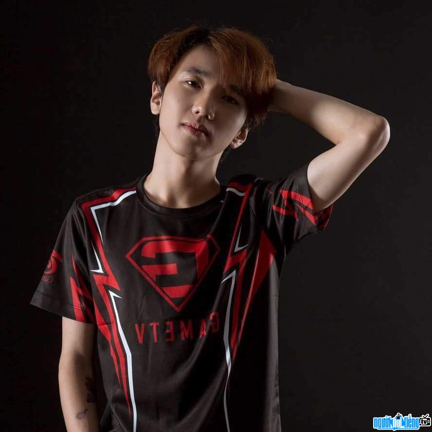 Streamer Bé Chanh - Người trong clip nóng cùng Mèo 2k4 là ai? - Hình 2