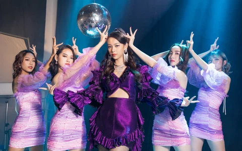 Trấn Thành, Chi Pu, Phí Phương Anh, tấn công Vpop: Đam mê hay cuộc dạo chơi? - Hình 7