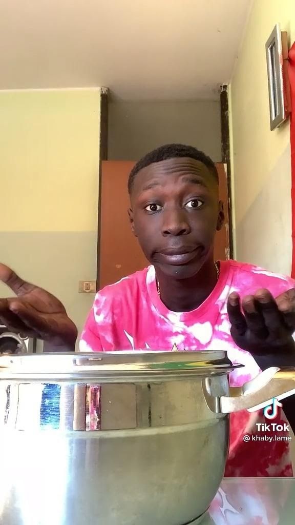 Khabane Lame - Chúa hề mới nổi trên TikTok là ai mà khiến nhiều người phát cuồng đến thế - Hình 1