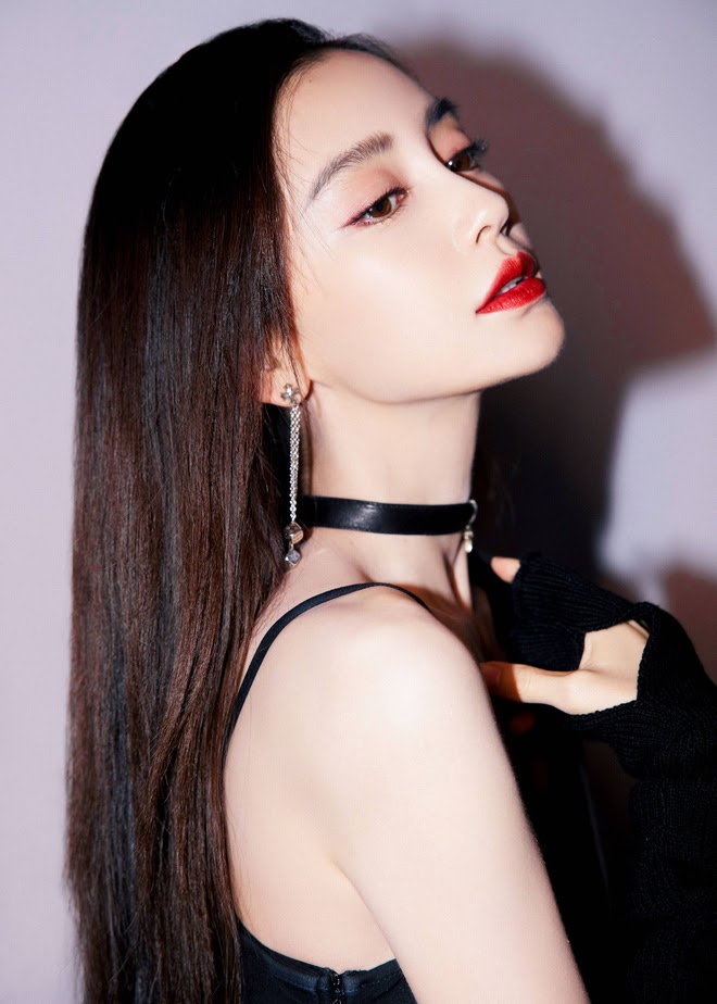 Angelababy lộ body mỏng như lá lúa giữa lùm xùm Huỳnh Hiểu Minh gặp hạn - Hình 2
