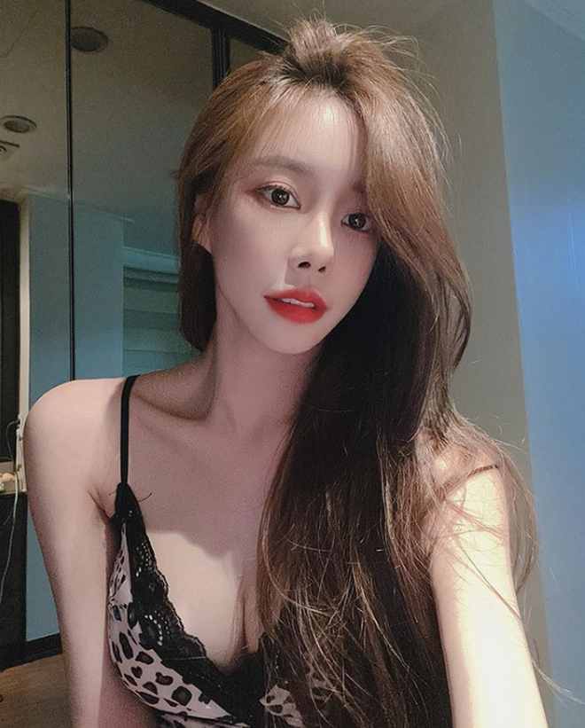 Dahee - Mỹ nhân ngoại tình với Lee Byung Hun lột xác hậu ra tù - Hình 2