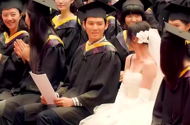 Chau Tan wore a wedding dress to propose to Chung Han Luong, what did he say that was strongly rejected? - Photo 4