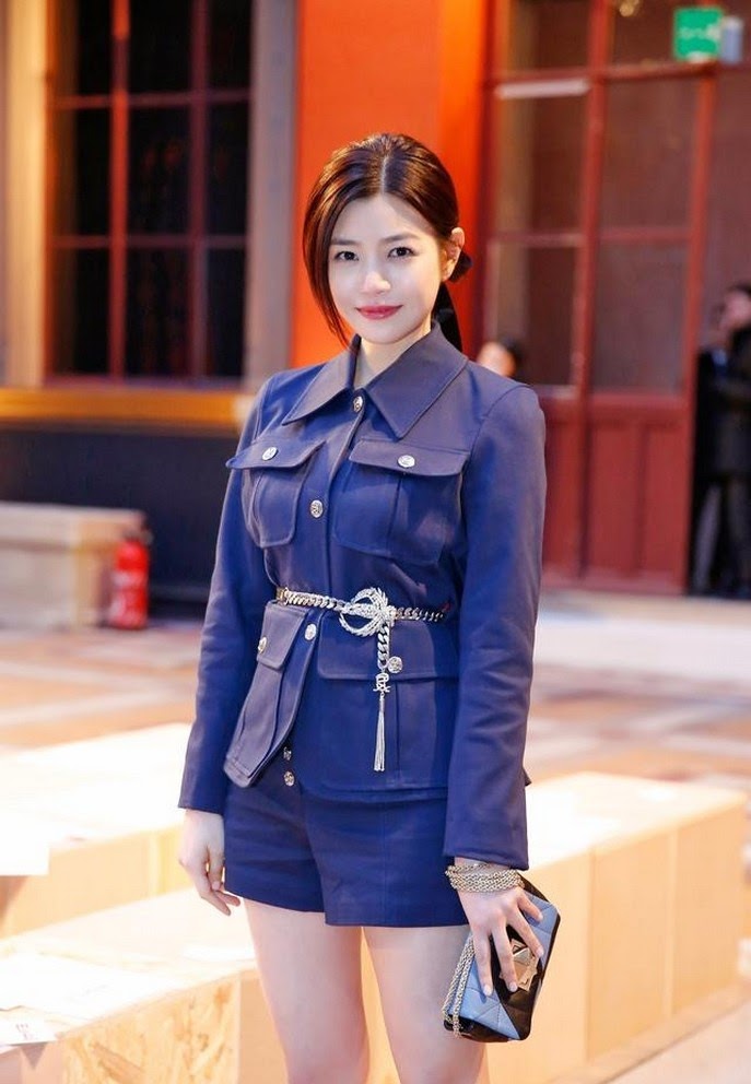 Trần Nghiên Hy đuổi cổ hết nhân viên giống bạn gái cũ của Trần Hiểu vì sợ mất chồng - Hình 2