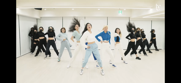 Wonyoung (IVE) có màn đáp trả cực gắt hậu bị chỉ trích lười nhảy, thái độ hời hợt - Hình 1