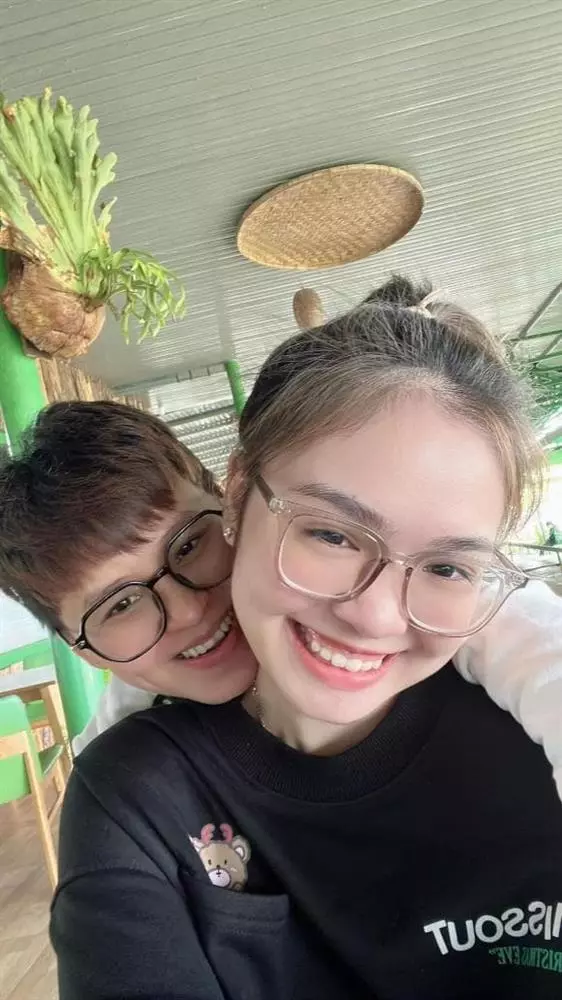 Thiện Nhân tăng cân vù vù, người yêu đồng giới bị trách chăm sóc bạn gái quá tốt - Hình 4