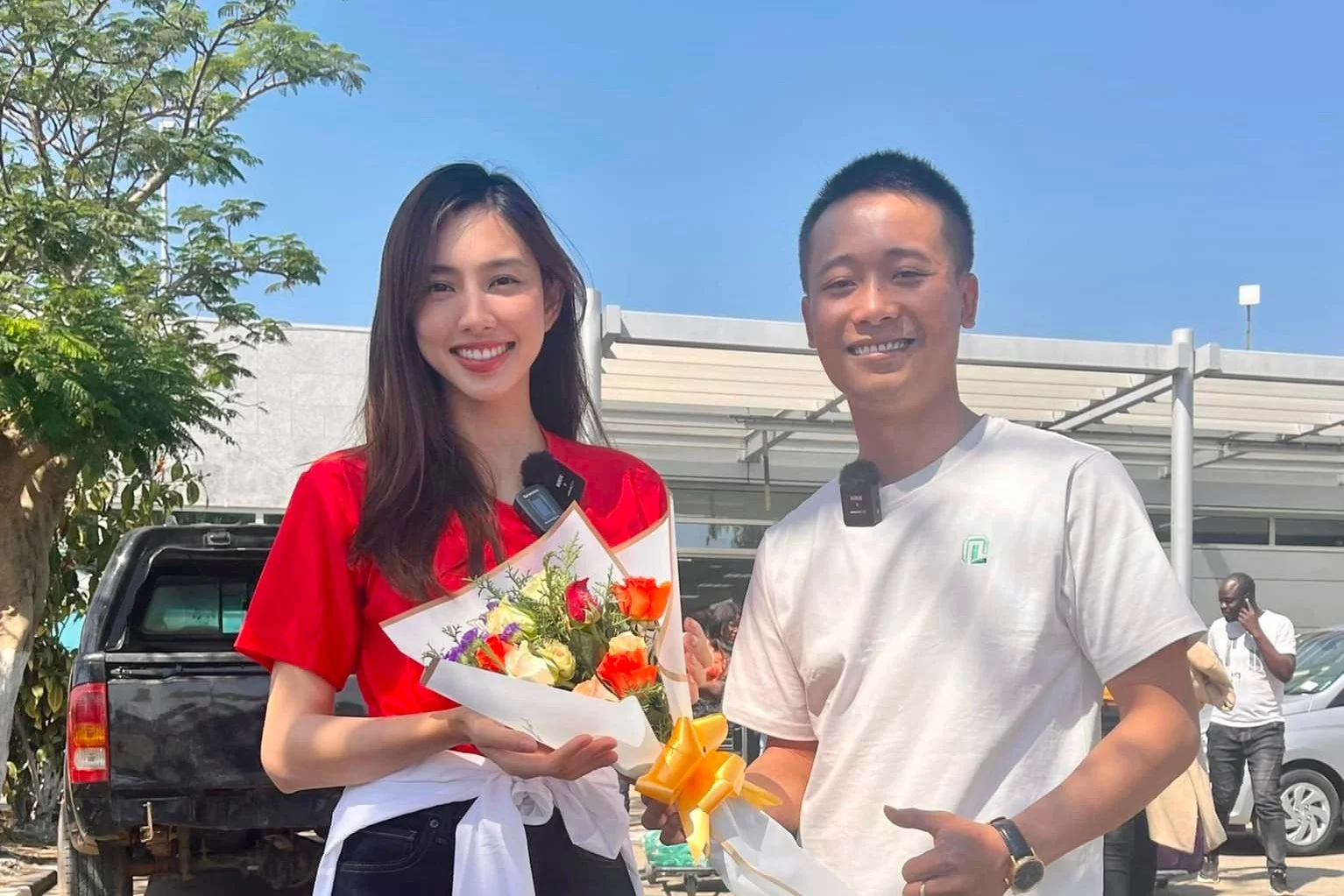 Thùy Tiên - Quang Linh Vlog cùng hát Cả nhà thương nhau với Lôi Con, lập kỷ lục mới khi tái hợp - Hình 6