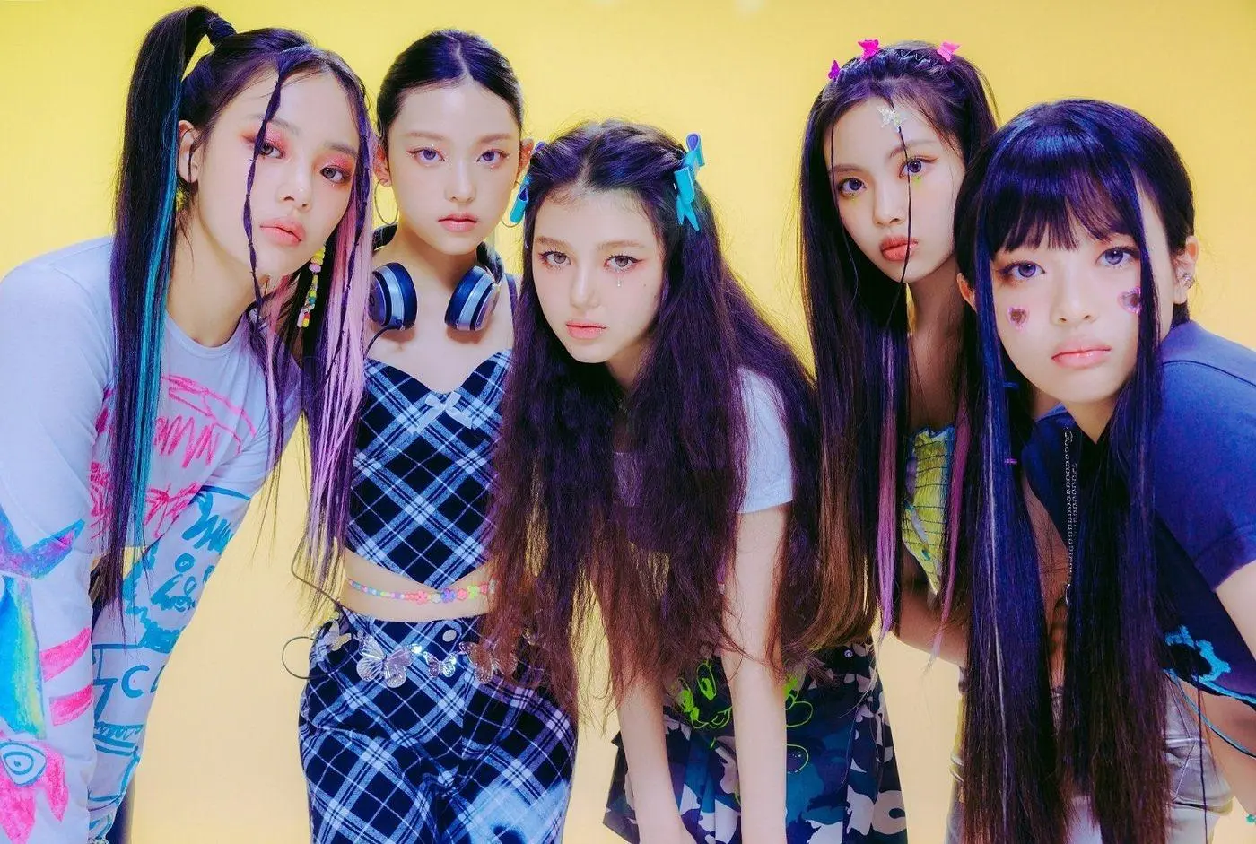 NewJeans surpassed BLACKPINK to become the hottest girl group of the month, "Hac Huong storm" has stopped raging? - Photo 9
