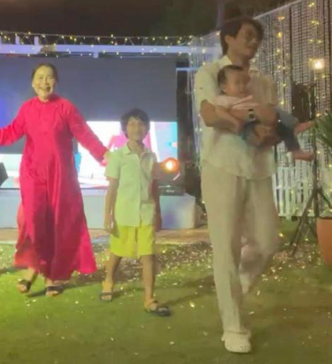 Quý Bình và vợ hơn 7 tuổi kỷ niệm 2 năm ngày cưới, nữ đại gia bất động sản nói 1 câu gây chú ý! - Hình 4