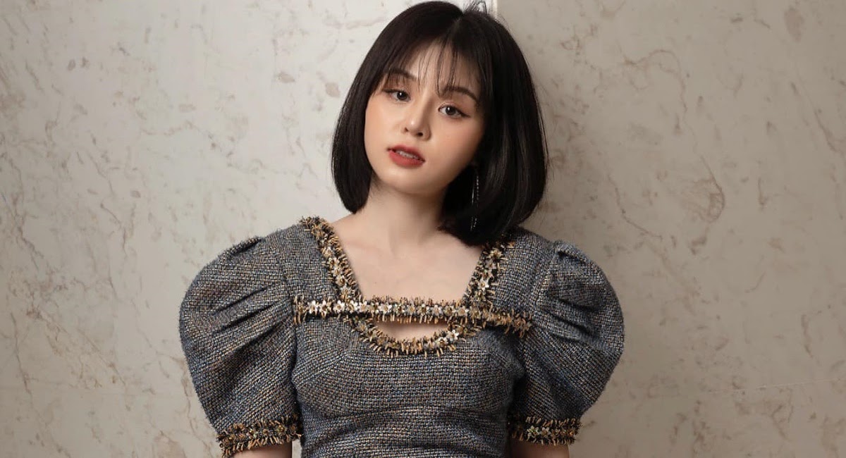 Ngọc Éng - Từ hot girl Đại học Luật đến TikToker triệu view xinh như búp bê sống - Hình 3