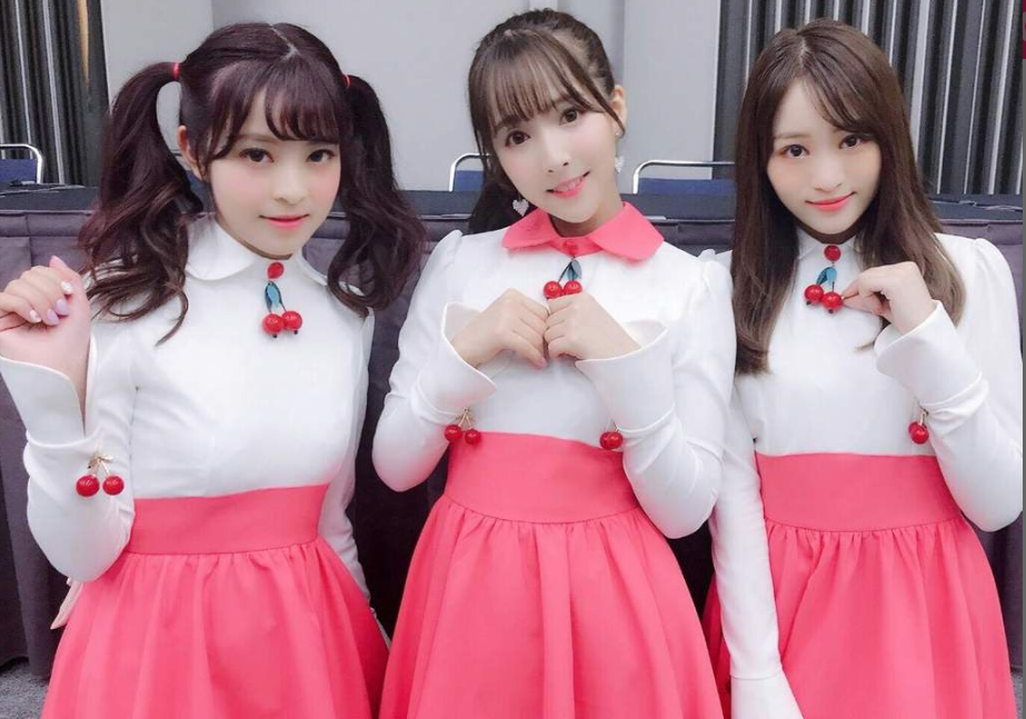 Moko Sakura B n Th n Eimi Fukada B t M Ph i c K ch B n Th nh Moko Sakura B n Th n Eimi Fukada B t M Ph i c K ch B n Th nh