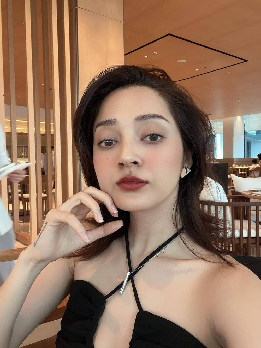 Phi Thanh Van was beaten to have a miscarriage, Suboi was almost raped and a series of female stars encountered abusive ex-lovers - Photo 1