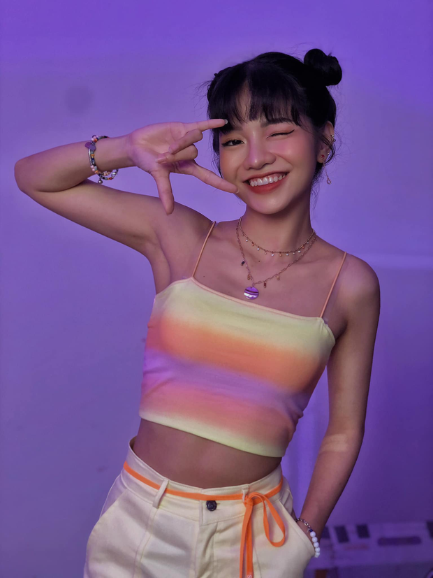 Lisa Việt Nam CiiN xinh đẹp từ nhỏ nhưng vẫn gây tranh cãi, sau khi sửa mũi lại được khen hết lời - Hình 7