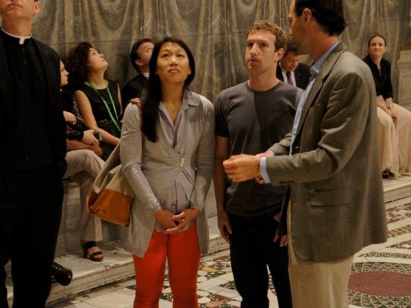 Ông chủ Facebook và chuyện tình ly kỳ cùng vợ gốc Việt khiến dân tình ngỡ ngàng - Hình 19