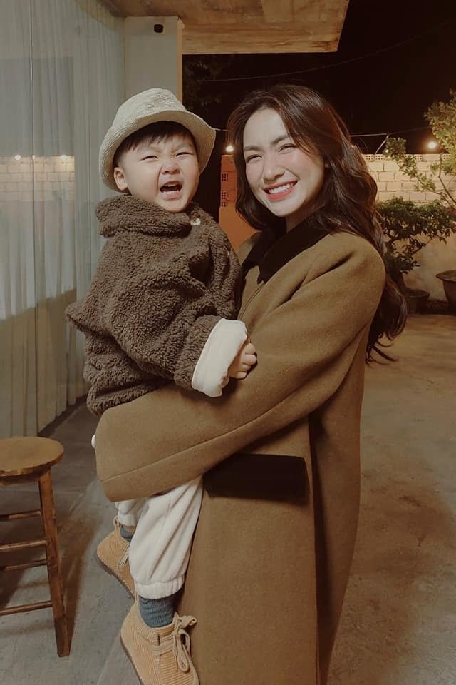 Thiếu gia Minh Hải có hạnh phúc mới sau khi chia tay Hoà Minzy: 'Cảm ơn ai đó' - Hình 6
