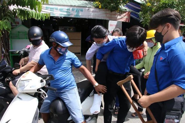 1001 câu chuyện của các sĩ tử trong kỳ thi tốt nghiệp THPT 2022 - Hình 5