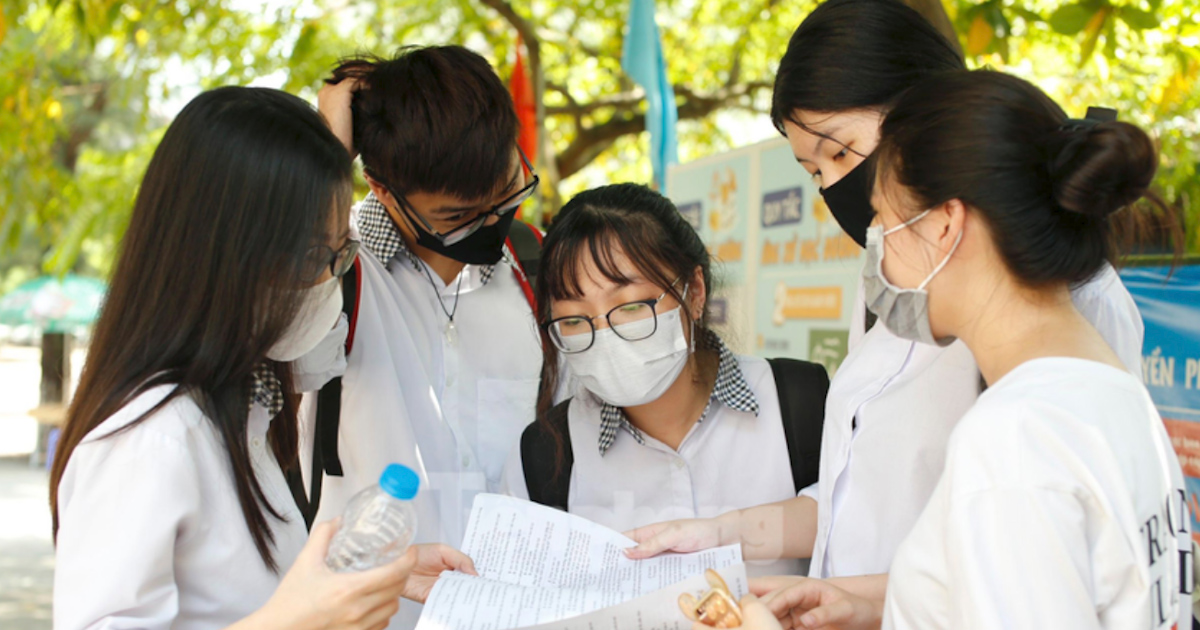 1001 câu chuyện của các sĩ tử trong kỳ thi tốt nghiệp THPT 2022 - Hình 8