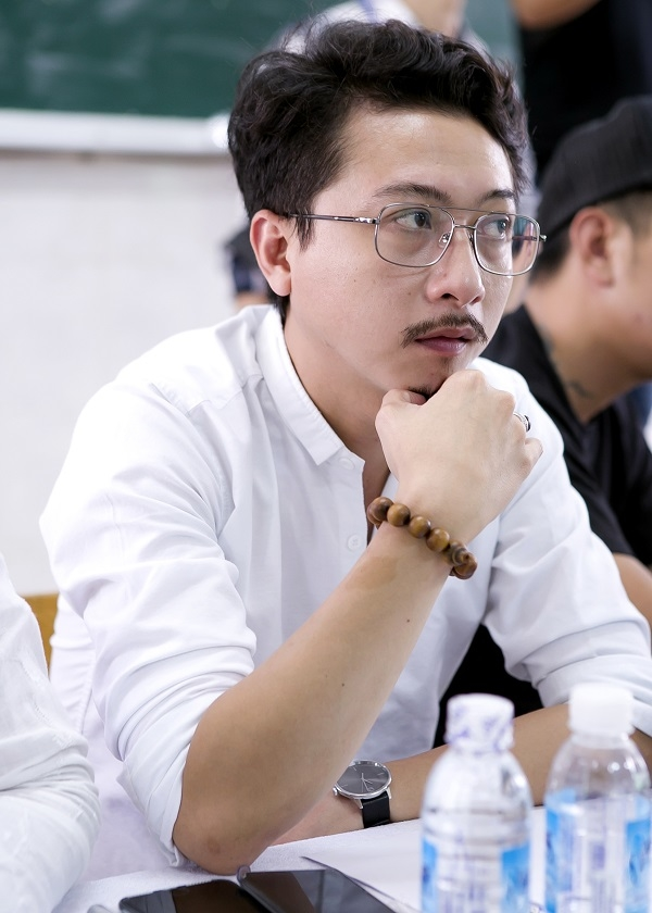 Hứa Minh Đạt - Tuổi thơ thiếu thốn và cuộc hôn nhân hơn 1 thập kỷ với Lâm Vỹ Dạ - Hình 1