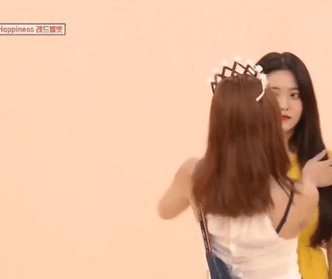 Yeri (RED VELVET) - Thánh ngoại giao của Kbiz, có phong cách giống Jennie (BLACKPINK) - Hình 4