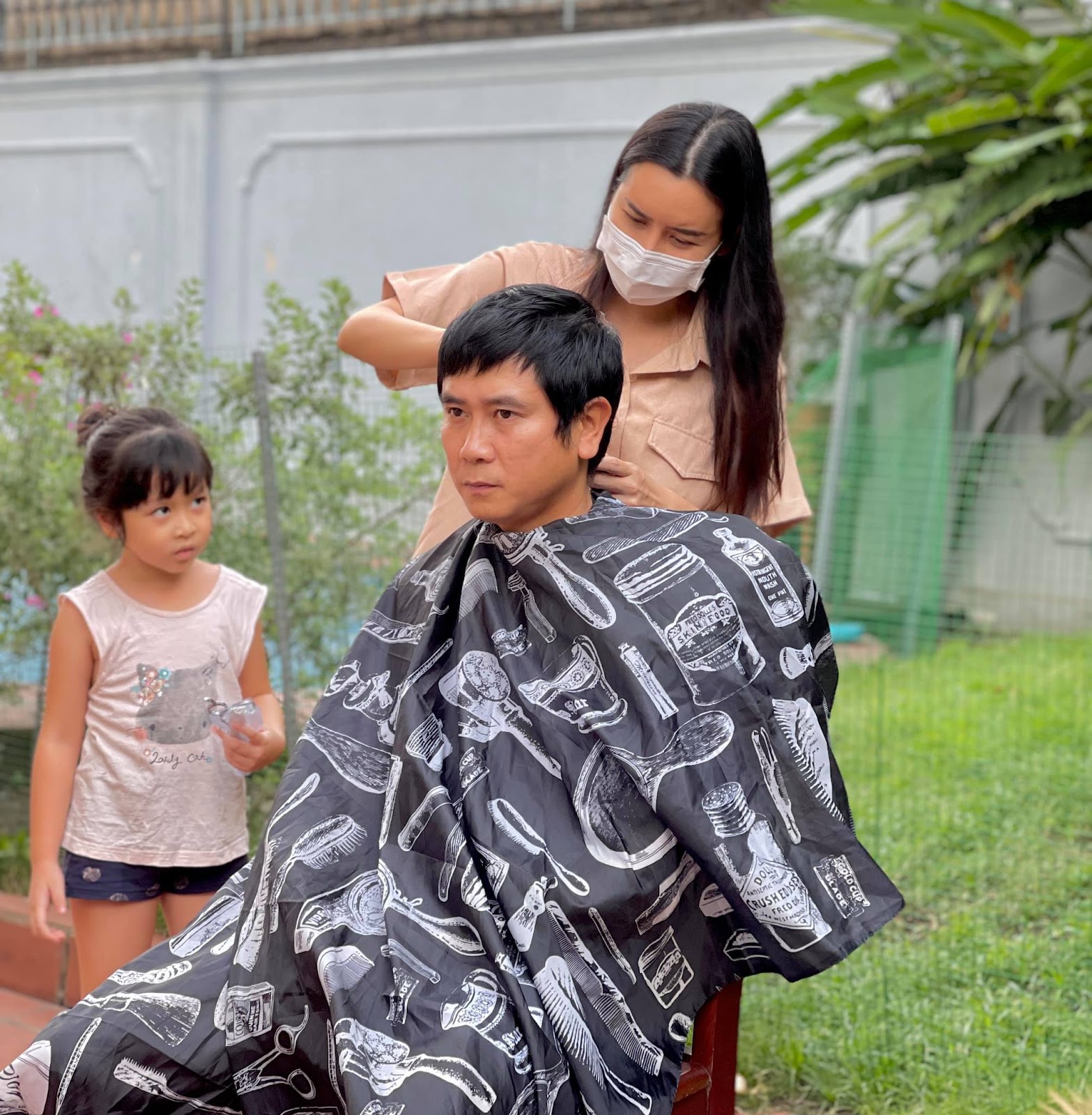Hồng Đăng bị triệu tập để báo cáo xử lý vi phạm, có thể bị đuổi việc khỏi Nhà hát kịch Hà Nội - Hình 5