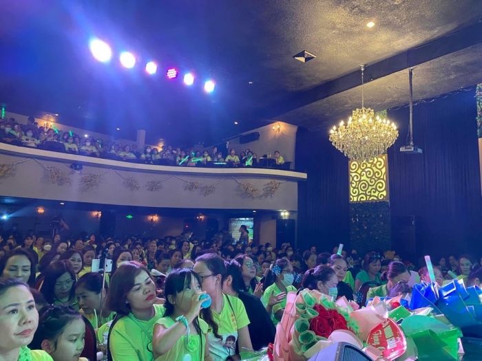 Phương Mỹ Chi được fan tung hô: 'Hồ Văn Cường 'không có cửa