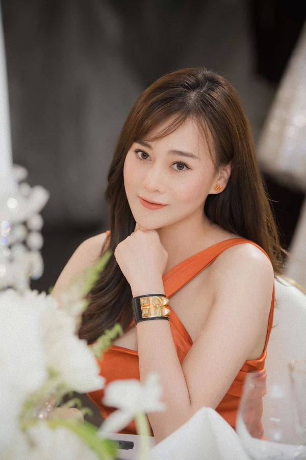 Phương Oanh khoe được gia đình Shark Bình ủng hộ, doanh nhân Đào Lan Hương 'quay xe' phút cuối - Hình 5