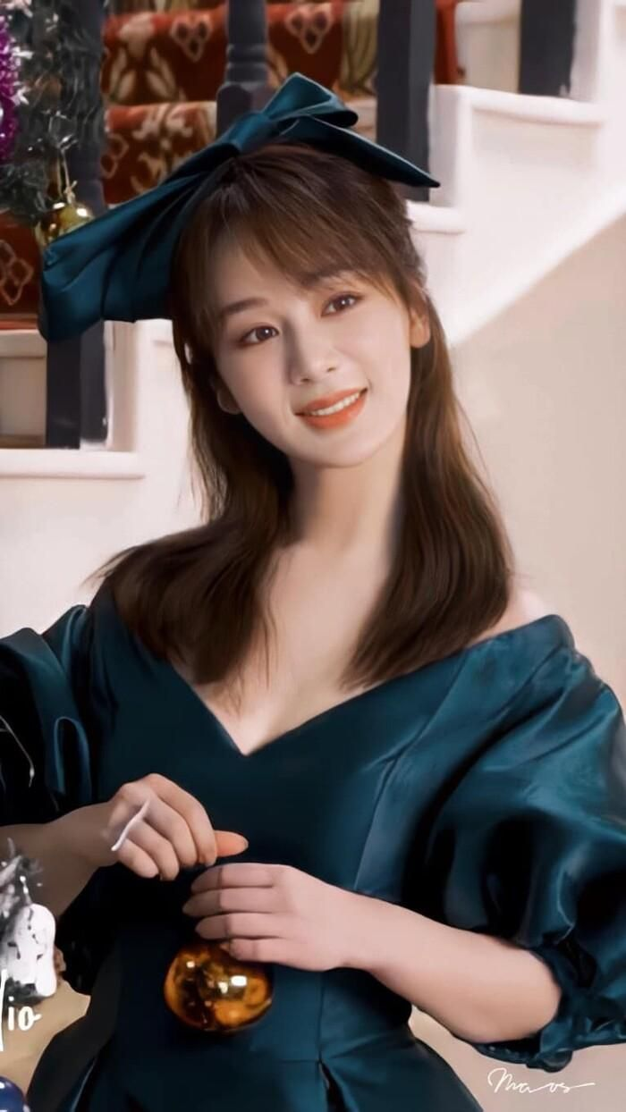 Dương Mịch lộ diện với dáng vẻ gầy gò, Dương Tử xuống cấp, sắp bị Địch Lệ Nhiệt Ba vượt mặt? - Hình 4