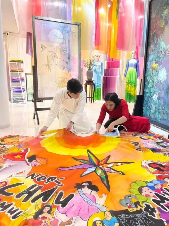 Miss Universe Hy Lạp lấn lướt Ngọc Châu, nàng hậu công khai 1 thứ khiến đối thủ tắt điện? - Hình 5