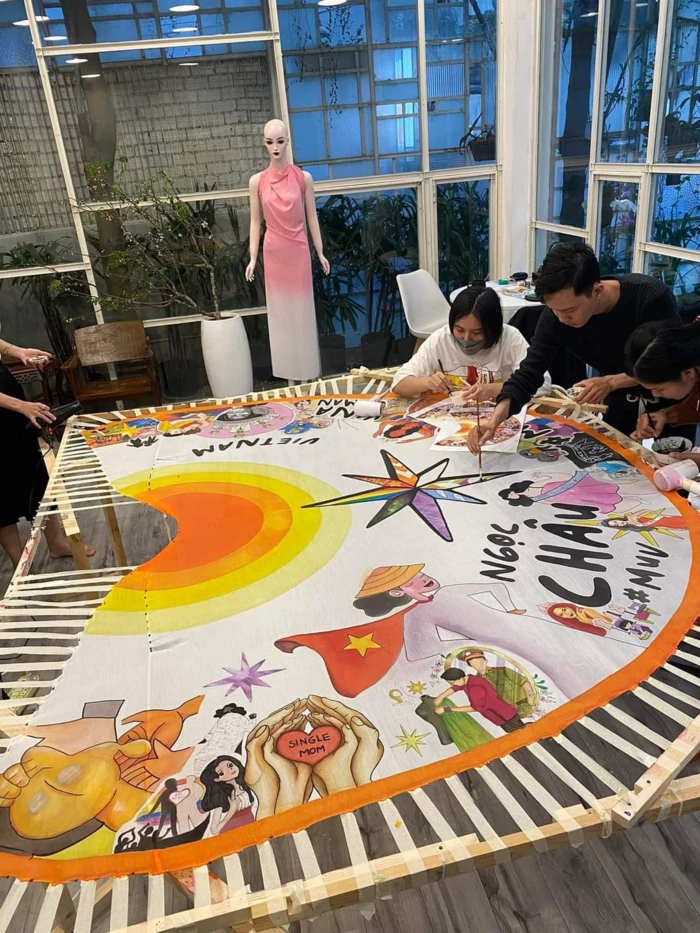 Miss Universe Hy Lạp lấn lướt Ngọc Châu, nàng hậu công khai 1 thứ khiến đối thủ tắt điện? - Hình 6