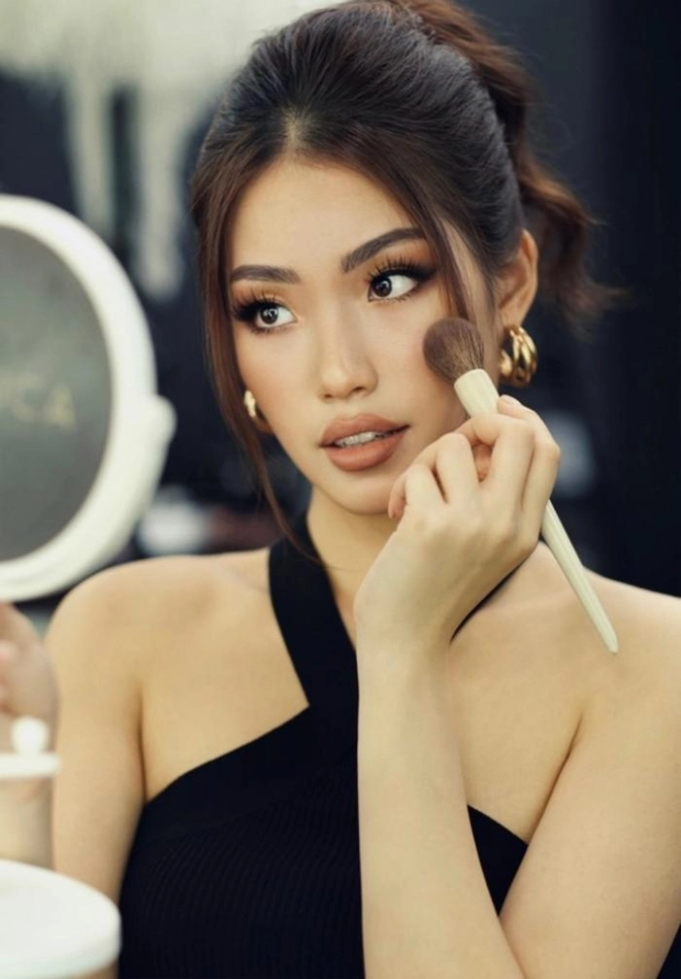 Gà cưng Hà Hồ - Lâm Châu đăng đàn xin lỗi, nói do cơ mặt em dễ gây hiểu lầm chứ không phải hỗn - Hình 1