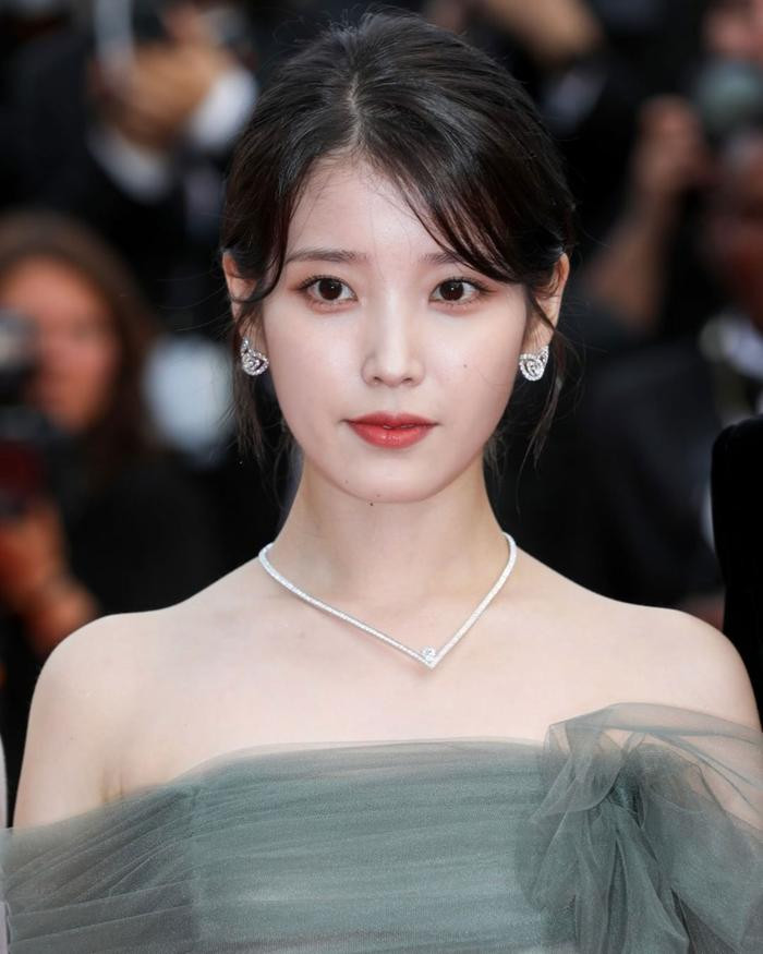 IU is hot but still rejected by Kim Se Jeong who doesnt want to be close: Is there a reason for the concussion? - Photo 4