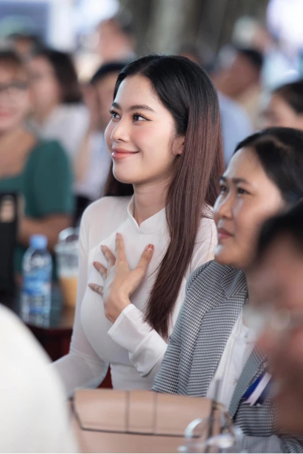 Nam Em lộ diện với thần sắc gây chú ý hậu bị tố nợ 6 năm không trả, hy vọng vũ trụgiúp điều này - Hình 2