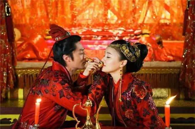Wedding of the Emperor of China: 1001 cumbersome procedures, if you want to get married, you have to ask someone to help you with this - Photo 6