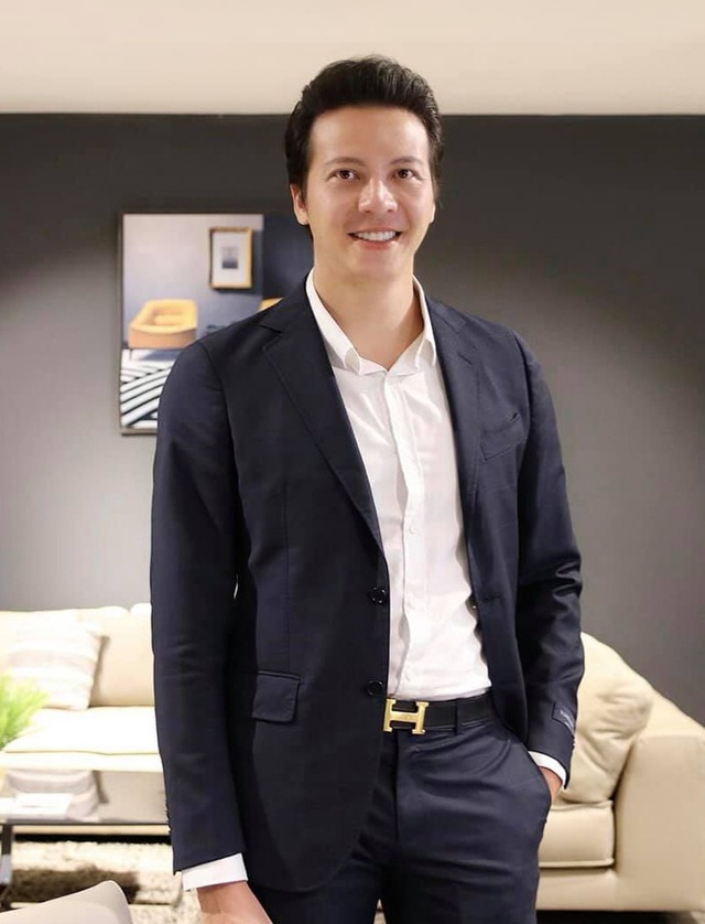 Duong Hoang Anh: Advertising king of Vietnam, special love life, married second wife 15 years younger - Photo 2