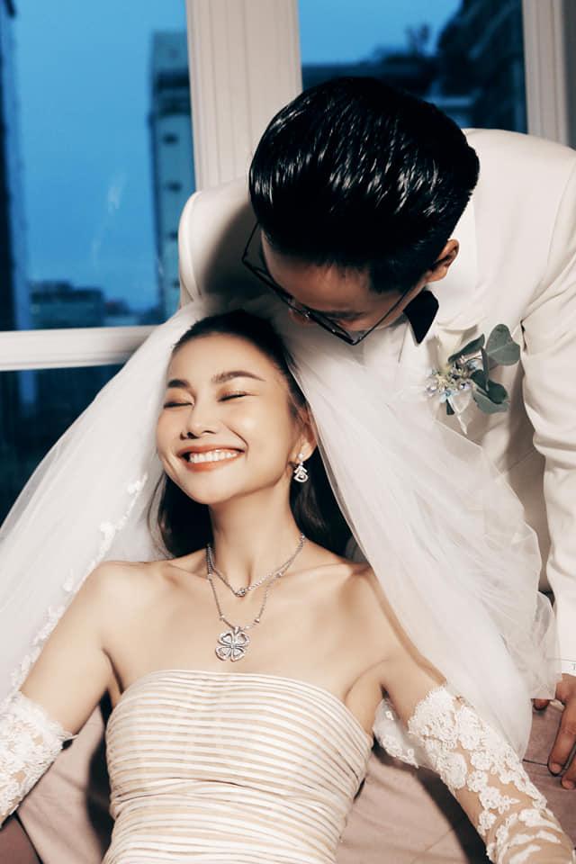 Thanh Hằng hờ hững sau đám cưới, không gọi Trần Nhật Minh là chồng, không thiết tha tuần trăng mật - Hình 10