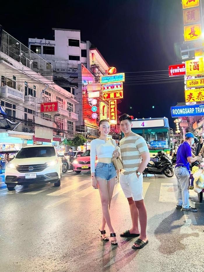 Lâm Khánh Chi ngầm thừa nhận hẹn hò với trợ lý kém 21 tuổi khi đáp trả lời mỉa mai của netizen - Hình 1