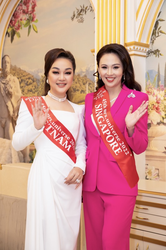 Miss Thanh Nga shines with the contestants of Mrs Universe 2023 - Photo 2