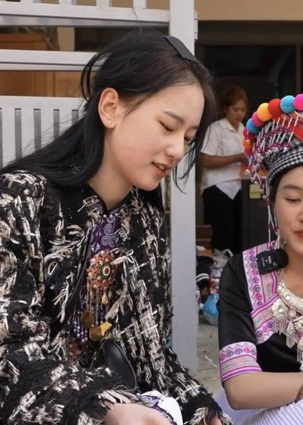 MXH chao đảo truy tìm cô bé người Mông nhan sắc như thần tiên tỉ tỉ tại chợ tình Tây Bắc - Hình 2