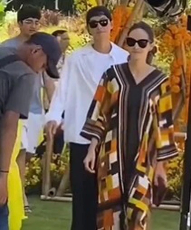 Song Hye Kyo lộ tình trạng gây xót xa khi Song Joong Ki tái hôn, lộ rõ phân biệt đối xử vợ mới - cũ - Hình 14