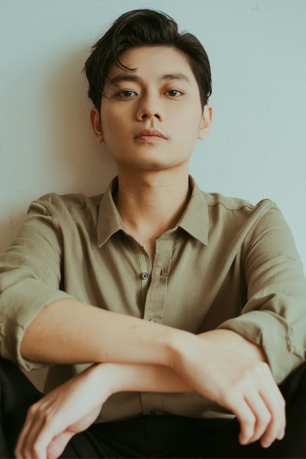 Thái Đinh: Hoàng tử ballad hớp hồn giới trẻ, bỏ việc văn phòng theo đuổi đam mê - Hình 1