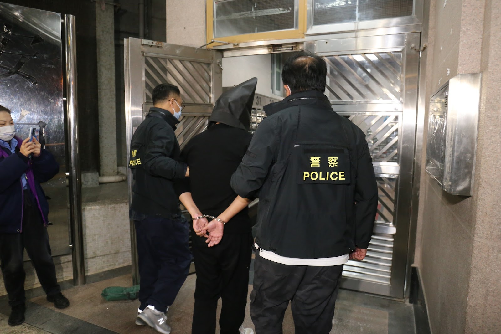Châu Kiệt Luân và loạt sao hạng A liên quan đến vụ Thái Thiên Phượng, mặt tối Hong Kong bị phơi bày - Hình 2