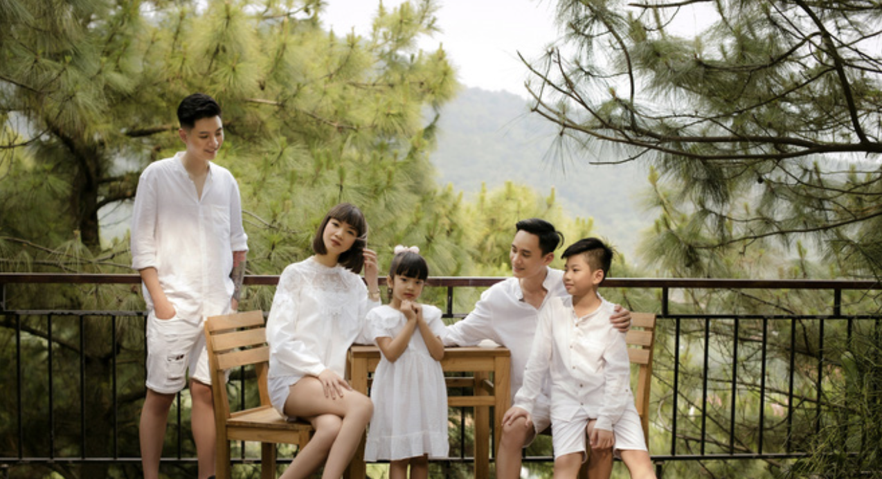 Hạ Vy: Siêu mẫu quyền lực của làng mốt Việt, nuôi mộng thành bà trùm hoa hậu, hôn nhân kín tiếng - Hình 8