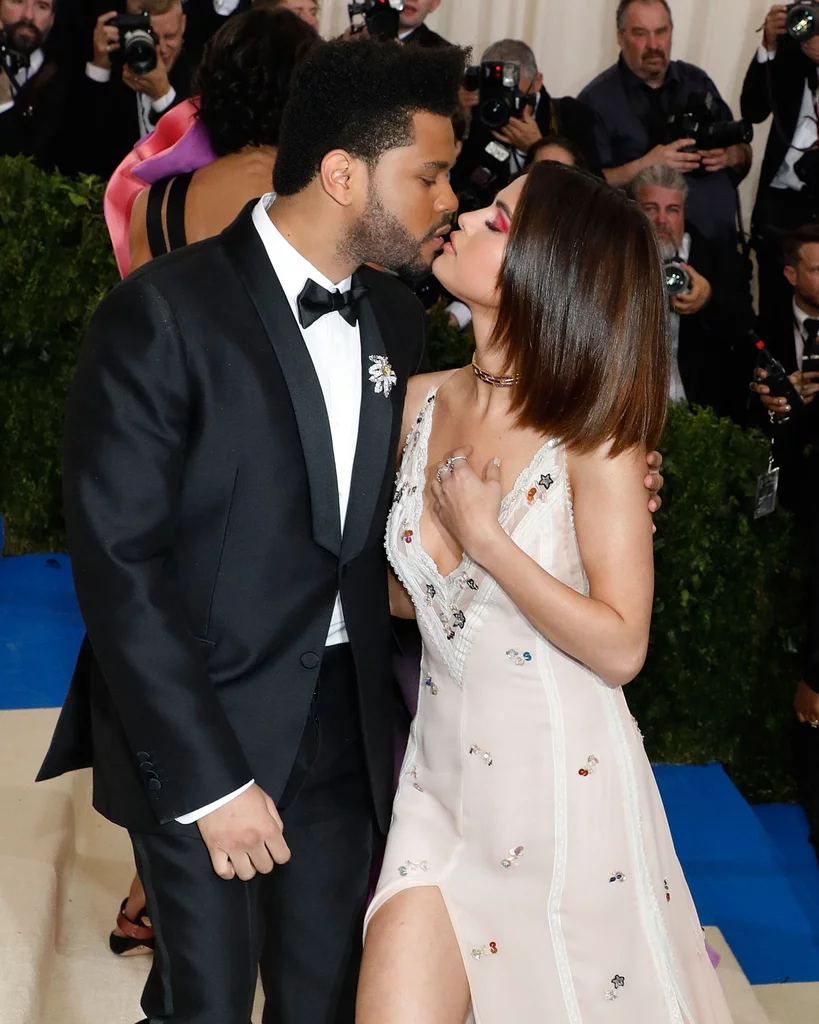 Justin Bieber - The Weeknd: Thành kẻ thù vì cùng yêu Selena Gomez, mối quan hệ hiện tại ra sao? - Hình 6