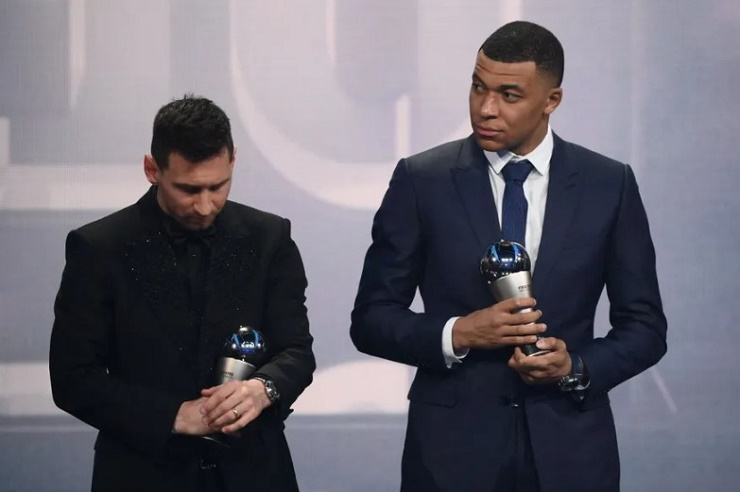 Messi gặp nguy hiểm, bị tấn công giữa ồn ào FIFA The Best, Tổng thống Argentina liền làm 1 hành động - Hình 1