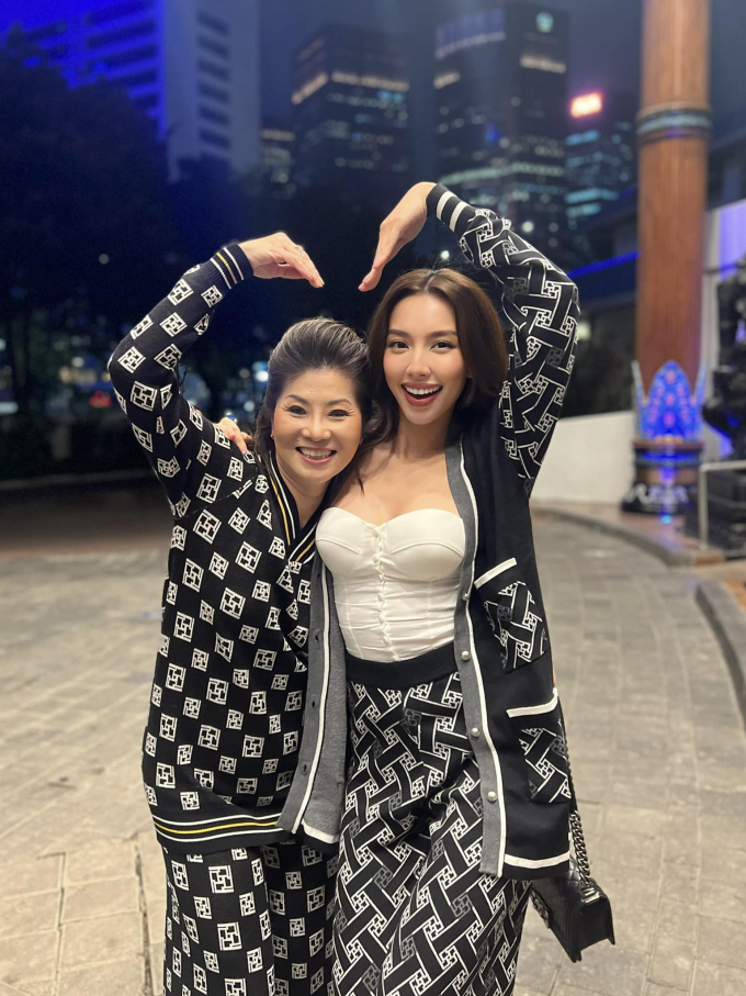 Đương kim Miss Grand thay đổi 180 độ khi đến VN, mami Teresa của Thùy Tiên tỏ rõ thái độ? - Hình 13
