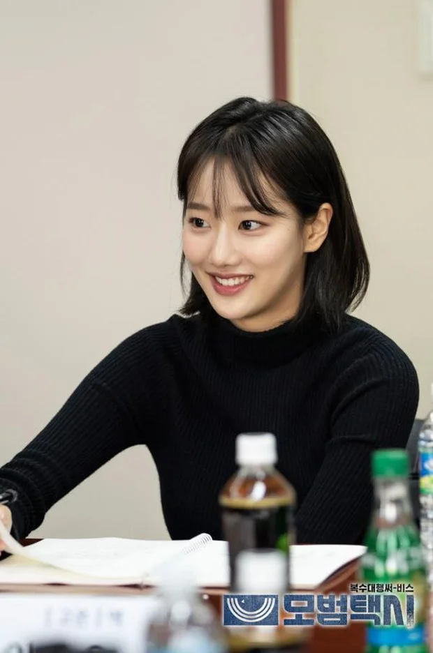 Lee Naeun: Bị đuổi khỏi Taxi Driver vì scandal bắt nạt, tiêu tan sự nghiệp chỉ sau 1 đêm? - Hình 10